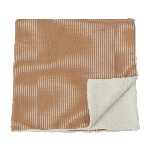Couverture Pilou - Rayures fines