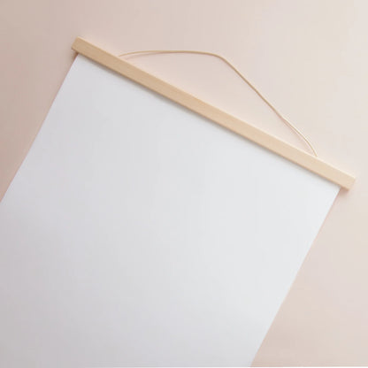 Porte-affiche en pin - Les petites dates